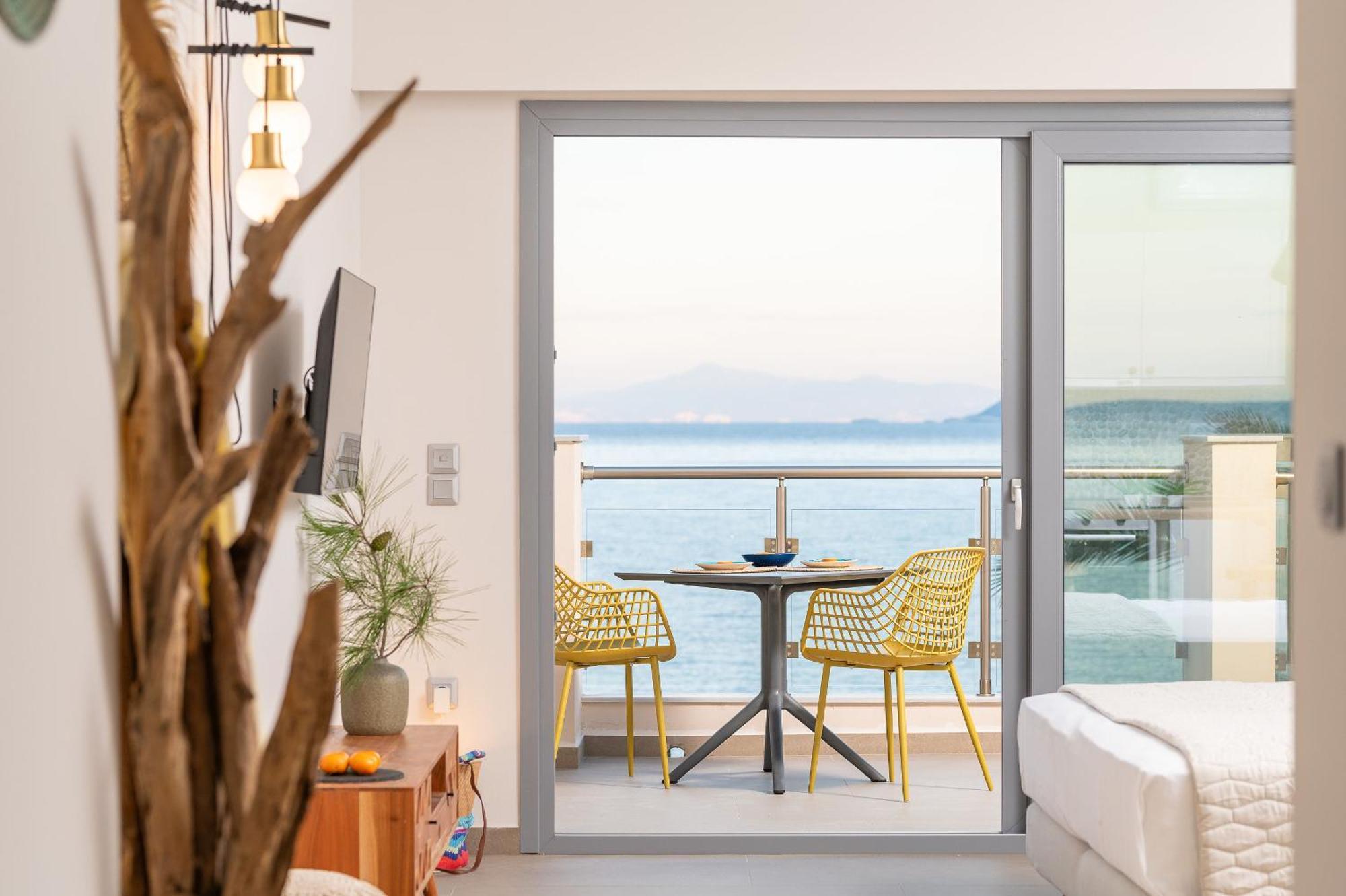 8Moons Boutique Apartments Кокари Екстериор снимка