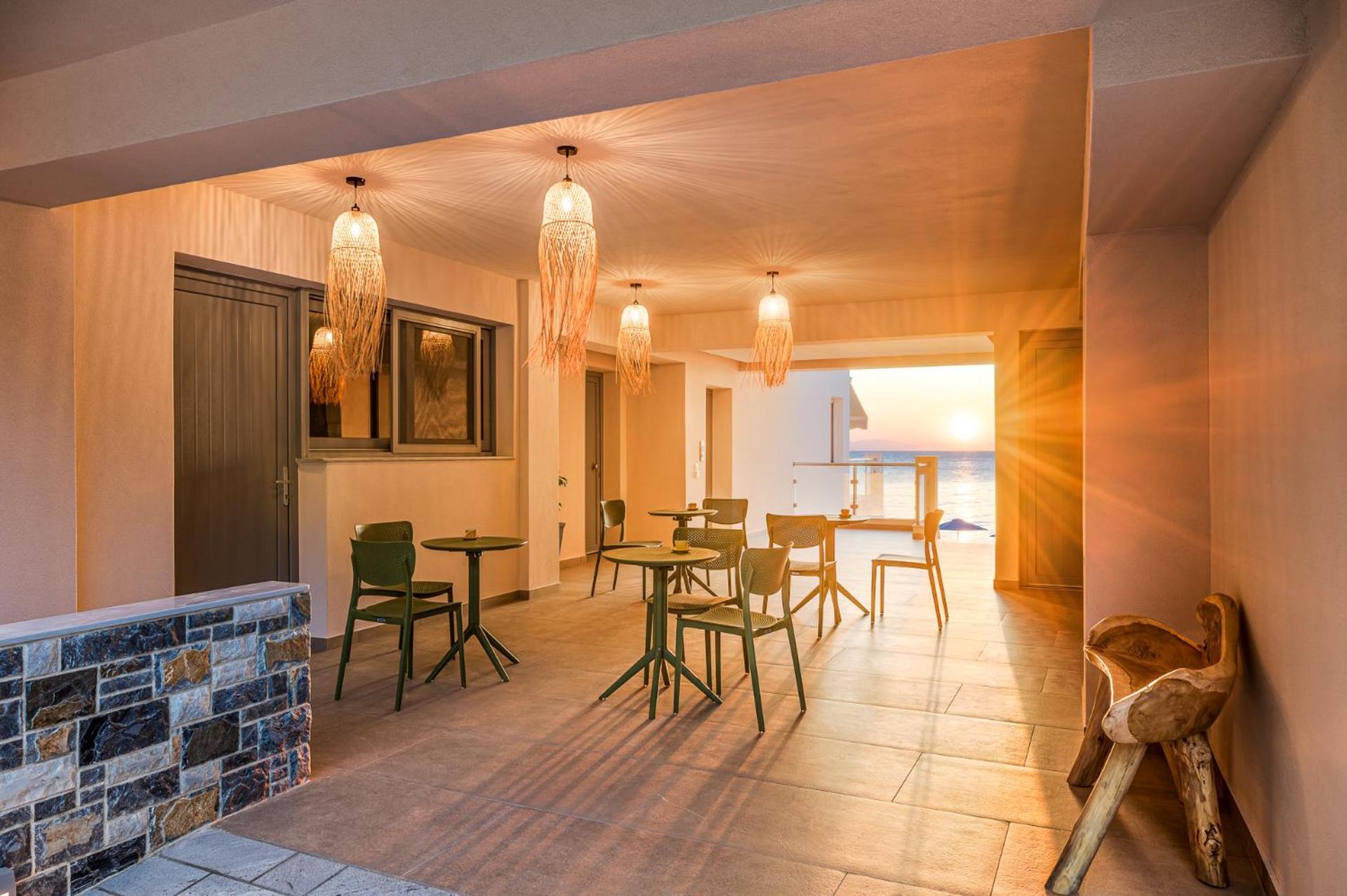 8Moons Boutique Apartments Кокари Екстериор снимка