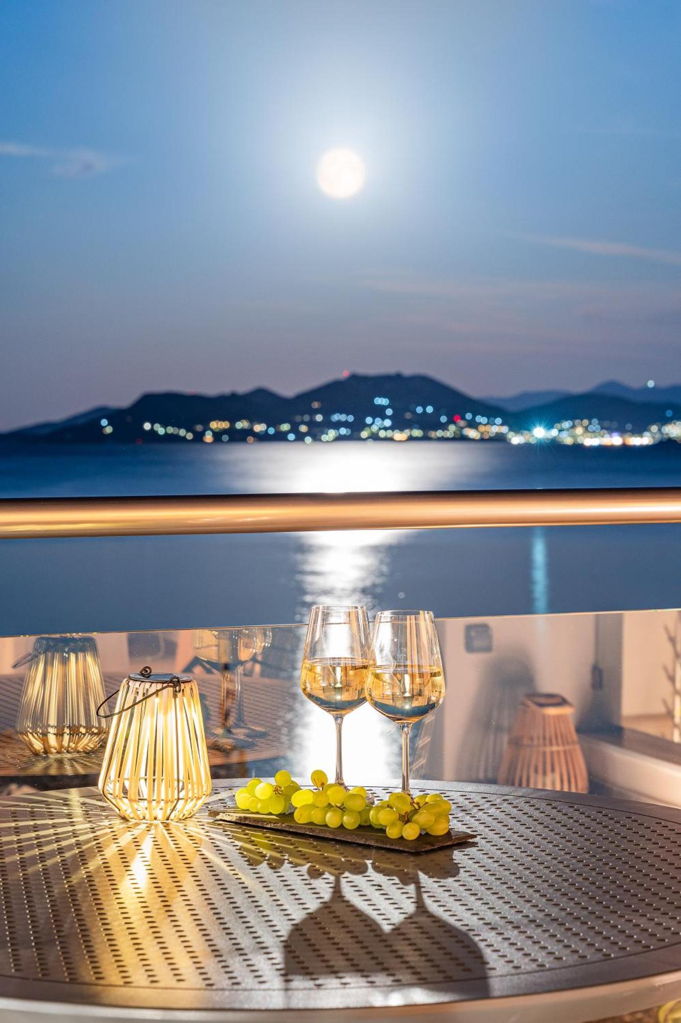 8Moons Boutique Apartments Кокари Екстериор снимка